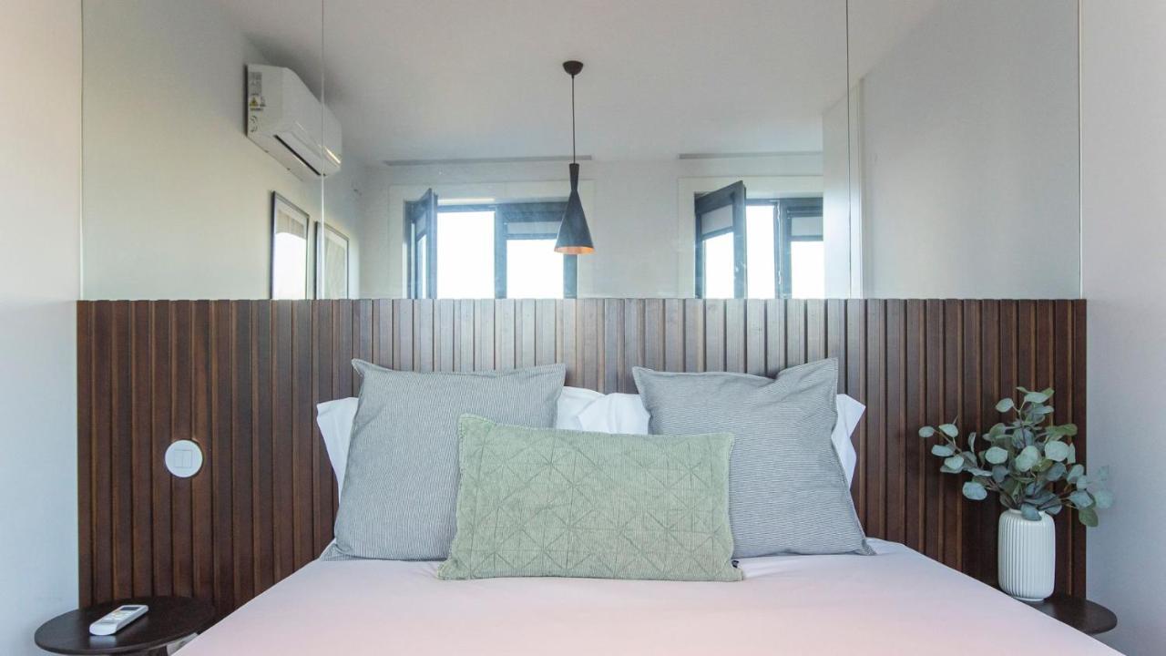 Stylish Studio W/ Ac & Balcony By Lovelystay بورتو المظهر الخارجي الصورة